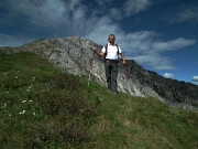 Cavalcata in cresta integrale del MONTE MENNA (1300 m.) con giro ad anello da Pian Bracca (Zorzone di Oltre il Colle) il 13 giugno 2012  - FOTOGALLERY